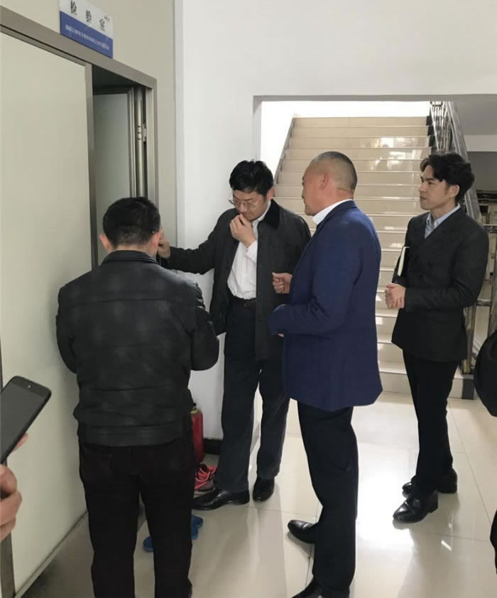 綿陽市常委副市長楊學(xué)寧蒞臨公司調(diào)研工作