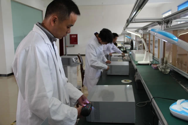 射頻消融儀產(chǎn)品生產(chǎn)線組裝